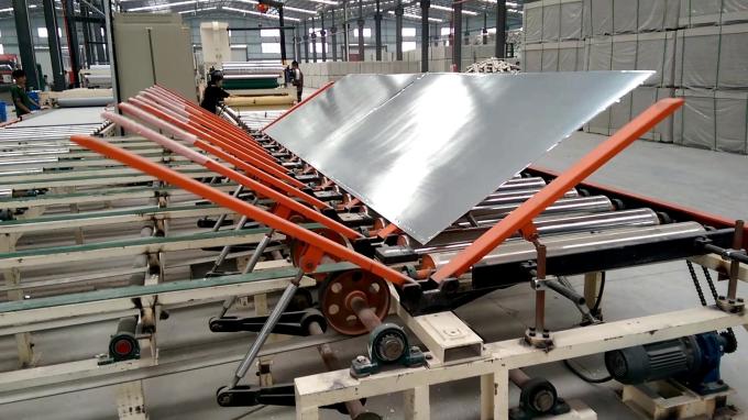 Fabricant chinois pour l'aluminium en aluminium d'ANIMAL FAMILIER pour la stratification de panneau de plafond de gypse
