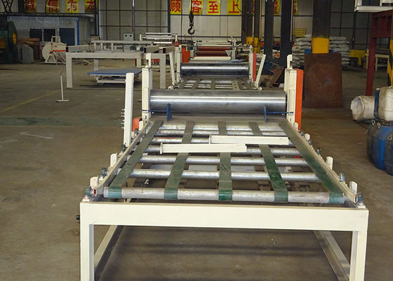 Un bon prix. Panneau semi automatique de MgO faisant la machine avec 1 million de capacité de Sqm en ligne