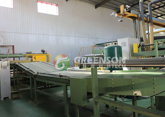 Un bon prix. Machine d'emballage automatique ligne de production de panneaux de laine minérale avec durcissement à haute température et pression et 200-300 kW de puissance totale en ligne