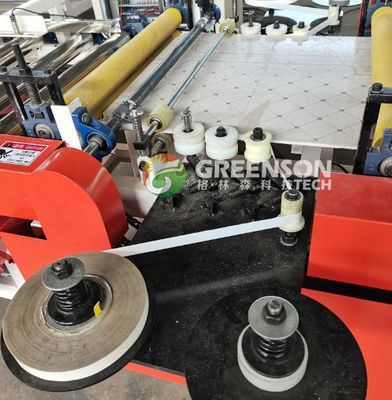 Un bon prix. machine de laminage pour laminer une pellicule en PVC sur des fournisseurs de plaques de gypse en ligne