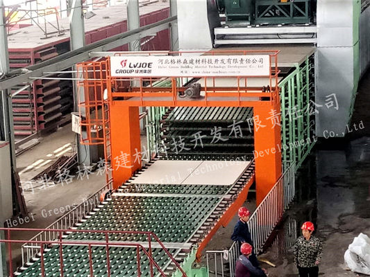 Un bon prix. Chaîne de production minérale de panneau de laine de fibre de matériau de construction avec le coût bas en ligne