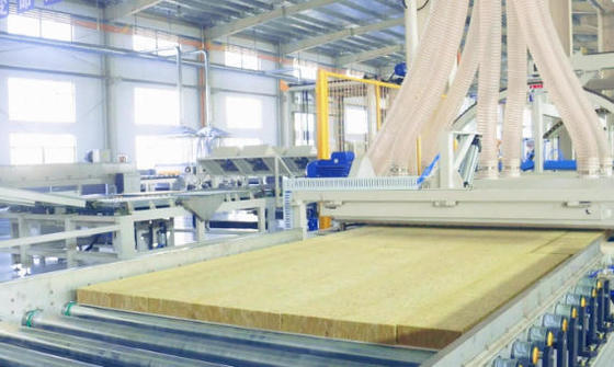 Un bon prix. Rock Wool Production Line with 10,000-60,000 Units Capacity High Temperature Curing and 1 Year Warranty for Mineral Wool Board en ligne