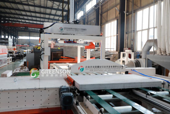 Un bon prix. Full Auto Gypsum Board Saw Line High Efficiency Dust Free Cutting For 1200 Mm*3000 Mm Boards en ligne