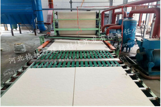 Un bon prix. Chaîne de production minérale de haute résistance de panneau de plafond de fibre certification de la CE d'OIN en ligne