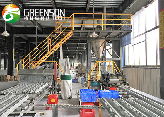 Machine de fabrication de corniche de gypse de cloison sèche de rendement élevé avec à haute production