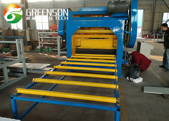 Machine automatique de perforation de feuille pour les tuiles de plafond de gypse/le panneau ciment de fibre