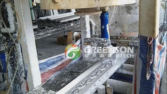 Équipement de fabrication de corniches en gypse de 42 à 150 m de longueur