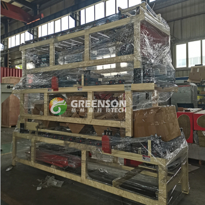 Un bon prix. Machine automatique de fabrication de panneaux de plafond en plâtre pour la stratification en PVC en ligne