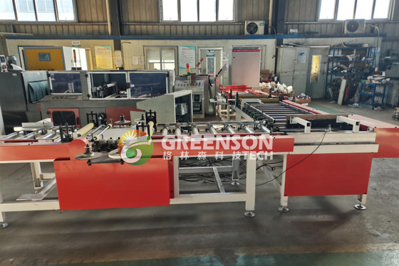 Un bon prix. Ligne de production de carreaux de plafond en gypse de 60*60 cm Machine de fabrication de plafond en gypse en carton de rhinocéros en ligne