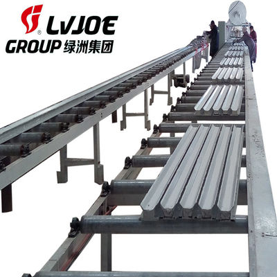 Un bon prix. Chaîne de production de corniche de gypse de matériau de construction pour la Chambre décorative en ligne