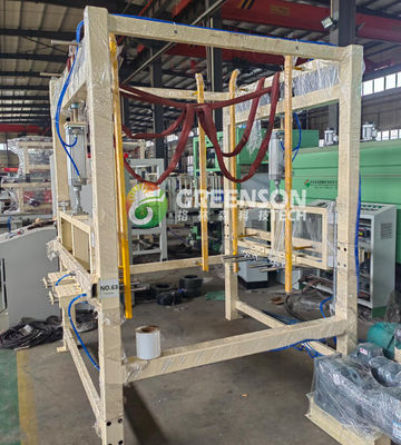 Un bon prix. Machine de laminage à haute vitesse entièrement automatique de film en PVC avec système PLC pour la ligne de laminage de plaques de gypse 1300mm Laminage efficace et 3-15m/min Vitesse réglable en ligne