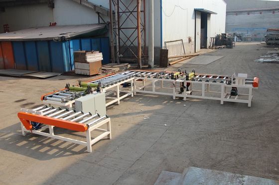 Un bon prix. Papier d'aluminium de PVC/a stratifié la machine de cachetage de bord de panneau de plafond de gypse en ligne