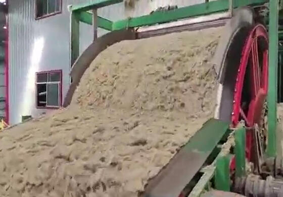 Un bon prix. Ligne de production automatique de laine de pierre contrôlée par PLC avec une capacité de 40 000 tonnes par an et une largeur de planche de 1200-2400 mm en ligne