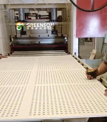 Un bon prix. Machine de perforation de feuille de puissance hôte de 18 kW avec des formes de trous personnalisables et une garantie d'un an en ligne