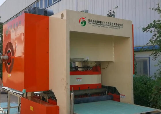 Perforateur automatique CNC de planches de construction à 200 T de pression et à haute fonctionnement automatique pour une épaisseur maximale de 20 mm