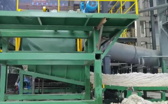 Un bon prix. Fonderie à cubilot à haute efficacité pour ligne de production de laine de roche avec une vitesse de 10 à 15 mètres par minute et une densité de matière première de 80 à 200 kg/m3 en ligne