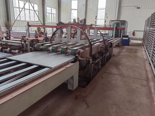 Un bon prix. Ligne de panneau de Mgo de gestion par ordinateur de PLC de machine de production de panneaux MgSO4 en ligne