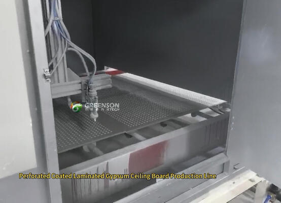 Ligne de pulvérisation de peinture au latex à base d'eau Eco pour la finition décorative de plaques de plâtre à face papier