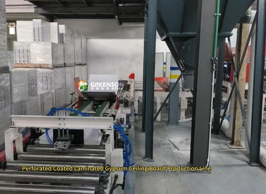 Machine de revêtement par pulvérisation de plaques de plâtre pour usine