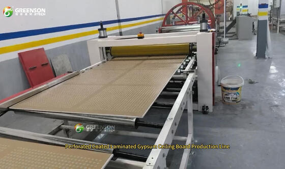 Ligne continue de peinture par pulvérisation de panneaux de gypse avec fonction d'empilage et de palettisation de séchage