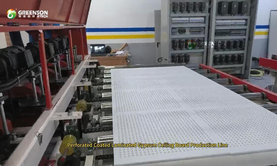 Équipement de pulvérisation de peinture automatique pour panneau de gypse