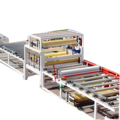 Ligne décorative de production à la machine de stratification de panneau de gypse d'intégration d'isolation