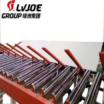 Machine de lamination de carreaux de plâtre entièrement automatique 2-6 millions de m²/an