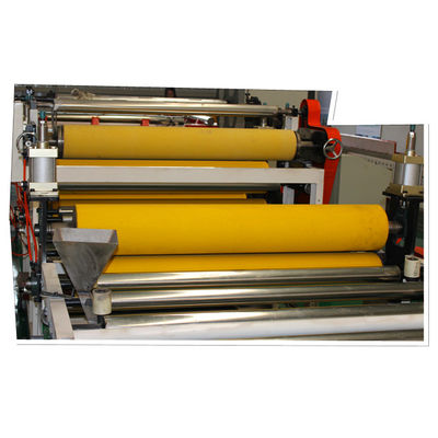 Un bon prix. Machine fausse imperméable décorative de stratification de petit coût de film de PVC de plafond en ligne