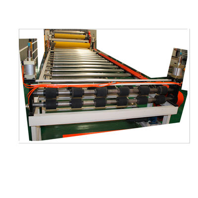Un bon prix. Machine décorative de stratification d'extrusion de film d'animal familier de film de PVC de petit coût en ligne