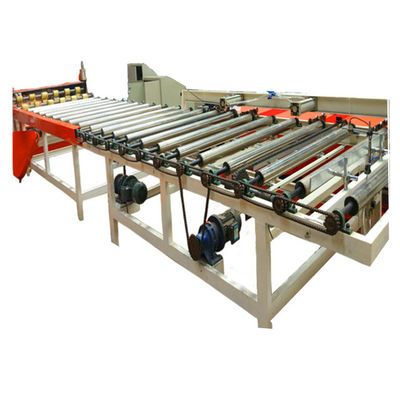 Un bon prix. Machine en bois semi-automatique de stratification de panneau de gypse de film de PVC de grain en ligne