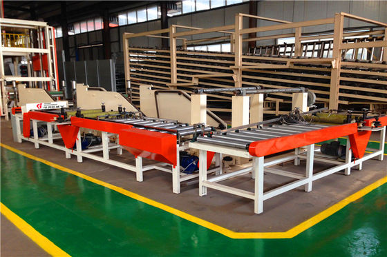 Machine automatique de bordure foncée pour la taille de stratification du panneau de gypse de PVC 600*600mm