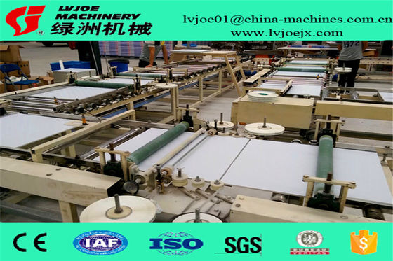 Machine 380V de bord de bande de PVC Flim de tuiles de plafond de panneau de gypse de système de PLC