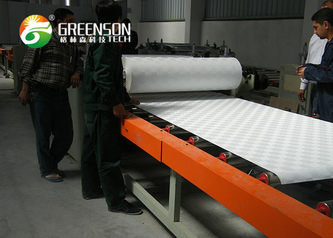 Papier d'aluminium de PVC/a stratifié la chaîne de production de tuile de plafond de gypse avec le système de contrôle de PLC